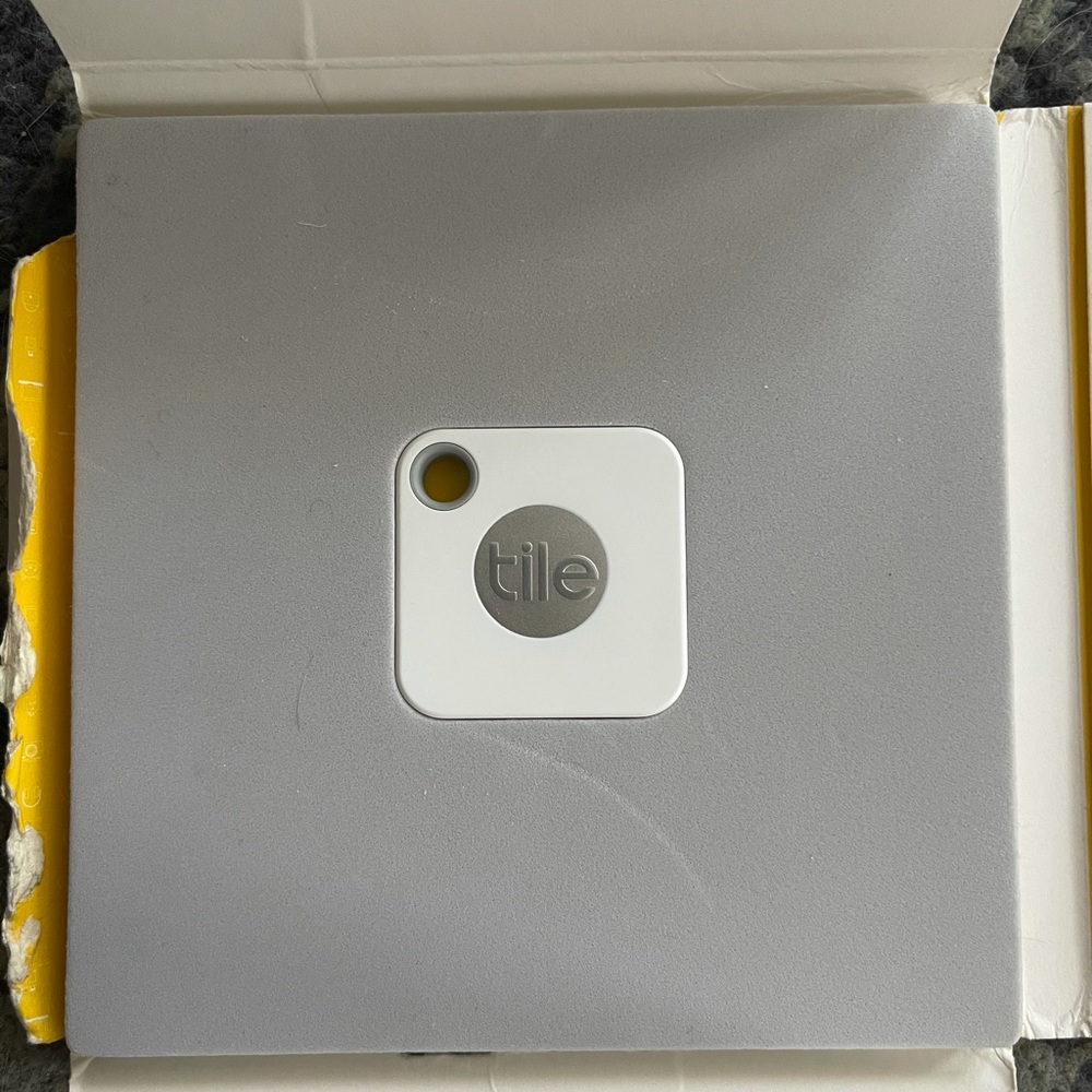 Tile Wallet and Key Finder